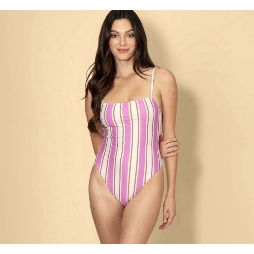 Women's Size Medium Solid & Striped Reversable One Piece Swim Suit Pink Orange